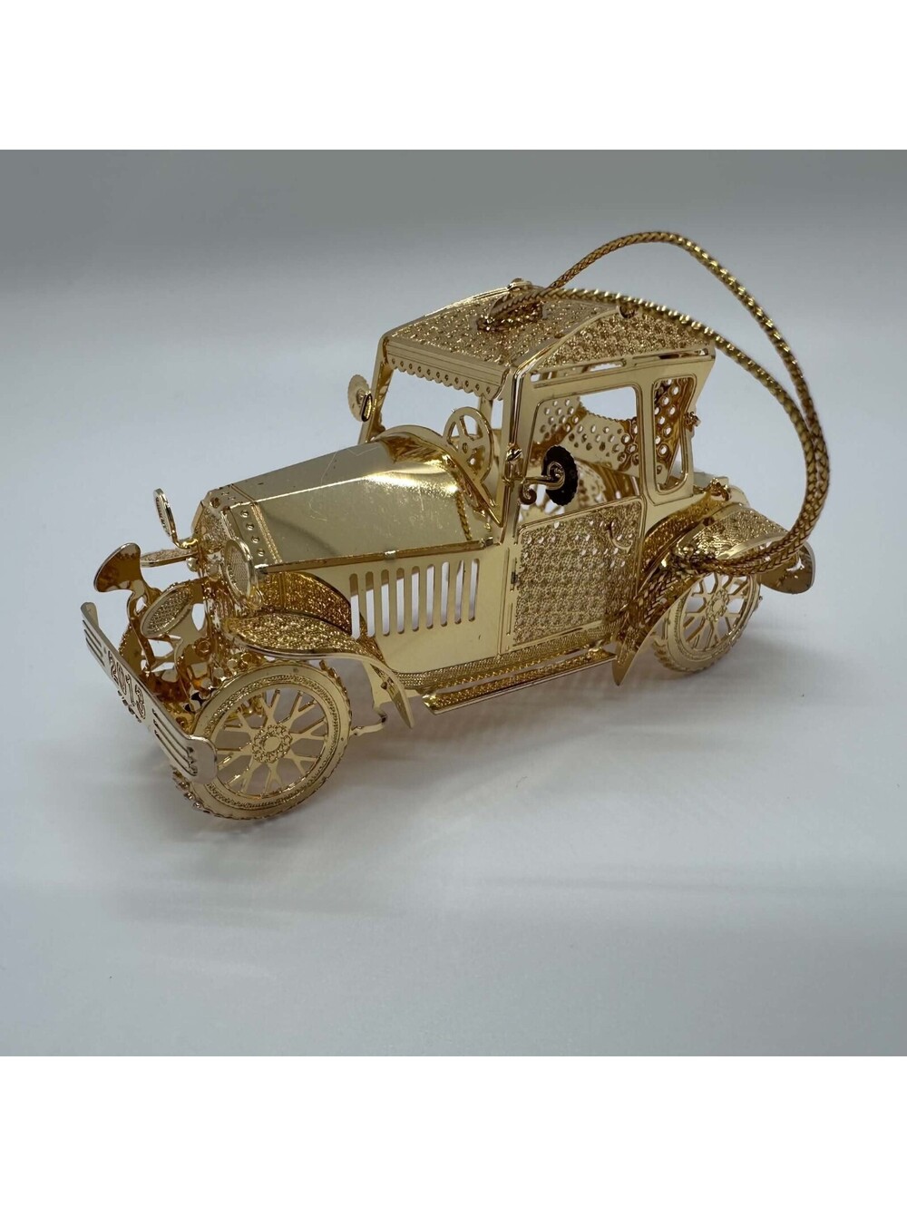 Danbury Mint 2013 Antique Automobile Christmas Ornament 23K Gold Plated EUC